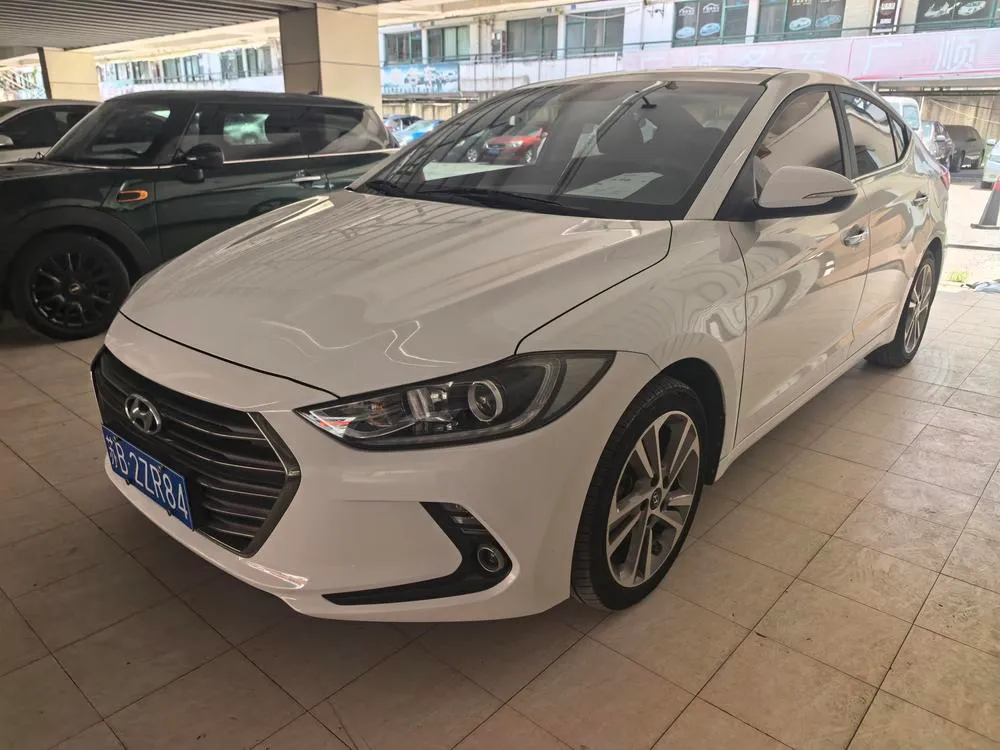 Hyundai Elantra Lingdong, 2016