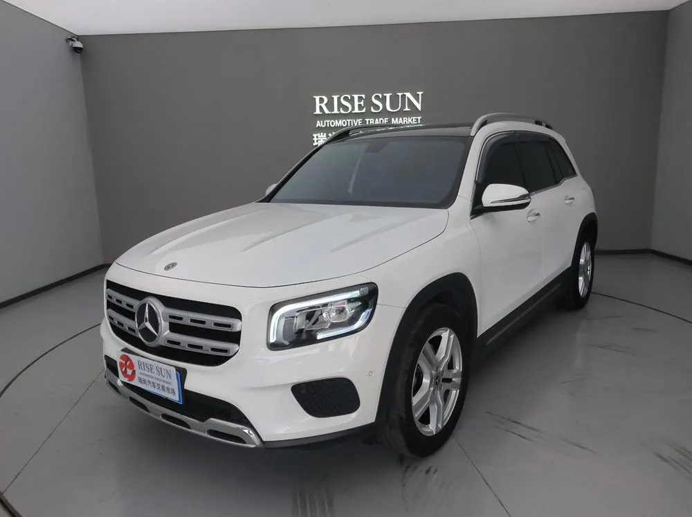 Mercedes-Benz GLB, 2020
