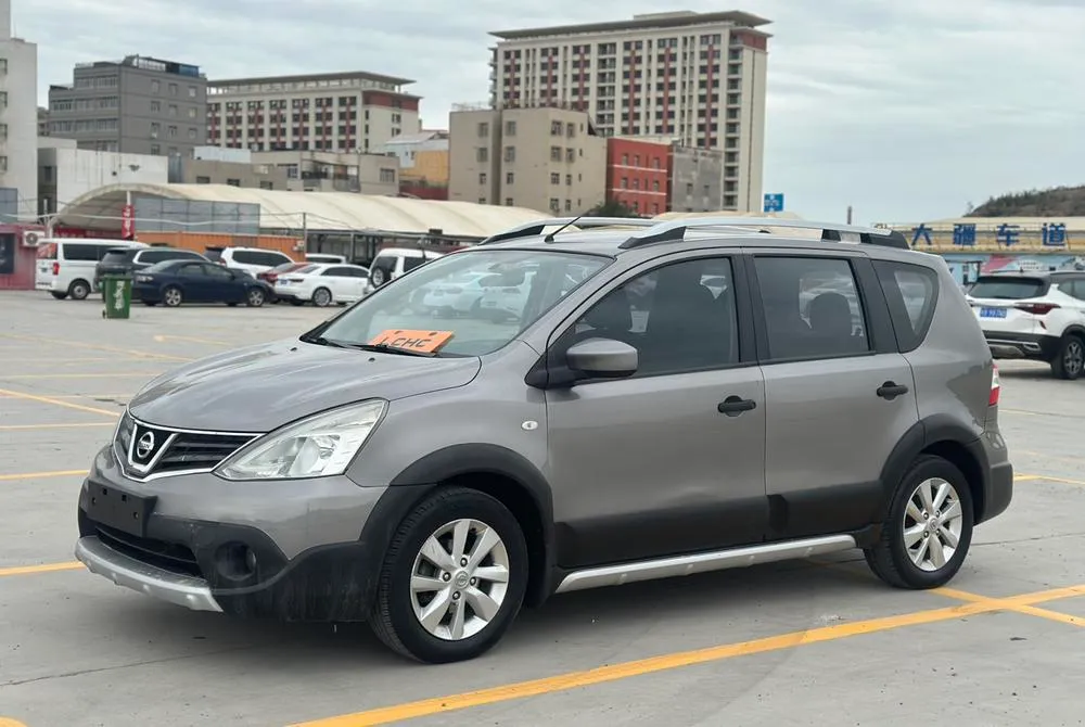 Nissan Livina, 2013