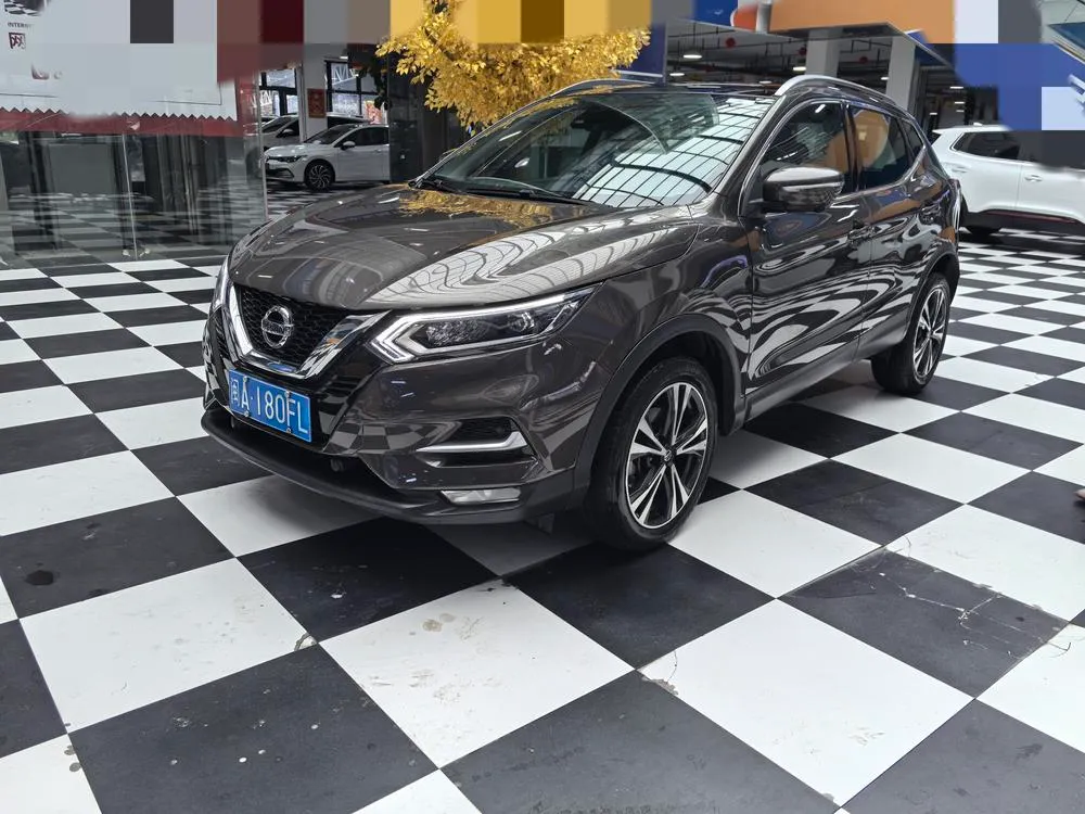Nissan Qashqai 2.0L XV Prem. Luxury Edition, 2022 — фото 1