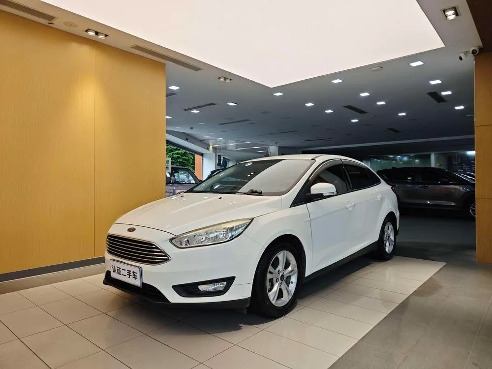 Ford Focus, 2015