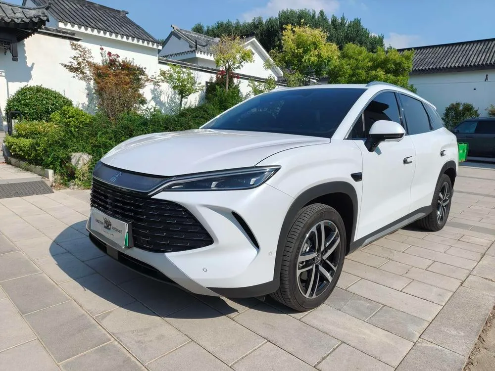 BYD Song L DM Smart Drive Edition DM-i 112KM Version, 2025 — фото 1