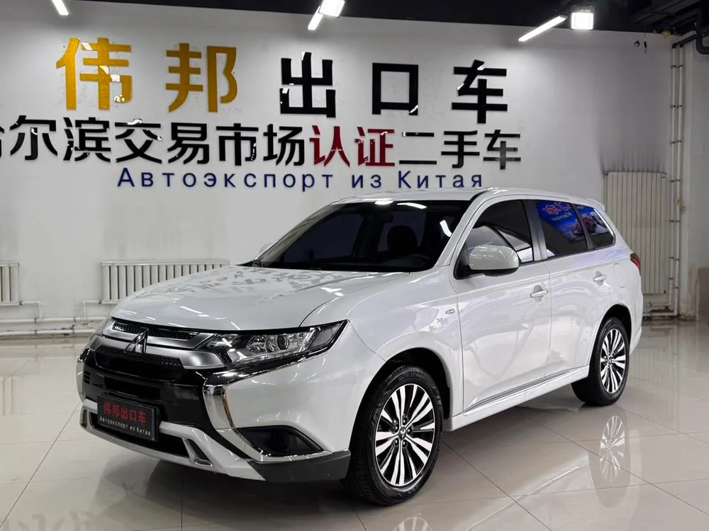 Mitsubishi Outlander, 2021