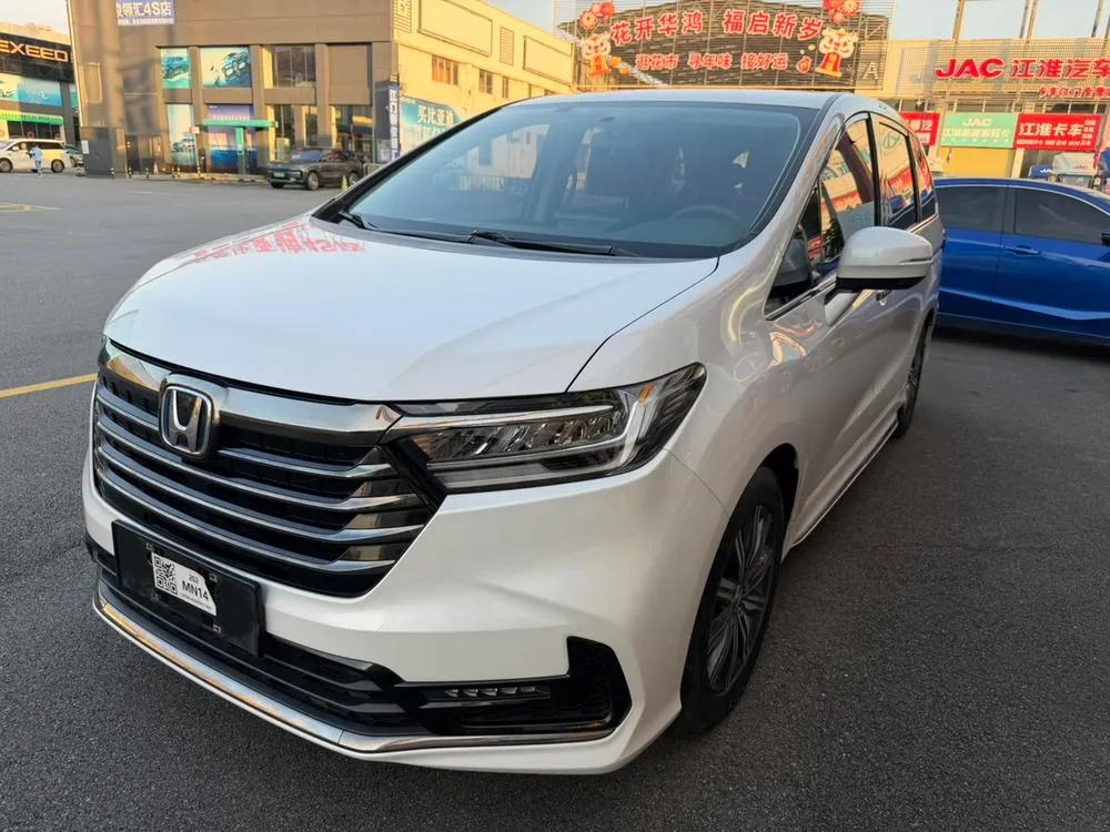 Honda Odyssey 2.0L e:HEV Sharp · Joy Edition, 2024 — фото 1