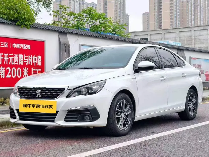 Peugeot 308 190THP Auto Luxury Edition CN5, 2019 — фото 1