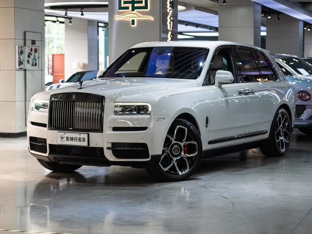 Rolls-Royce Cullinan, 2020