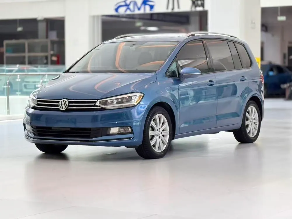 Volkswagen Touran L 280TSI Auto Edition 7 Seater, 2018 — фото 1