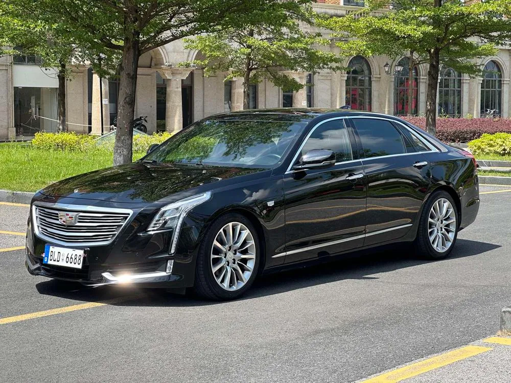 Cadillac CT6 28T Gold Edition, 2017 — фото 1
