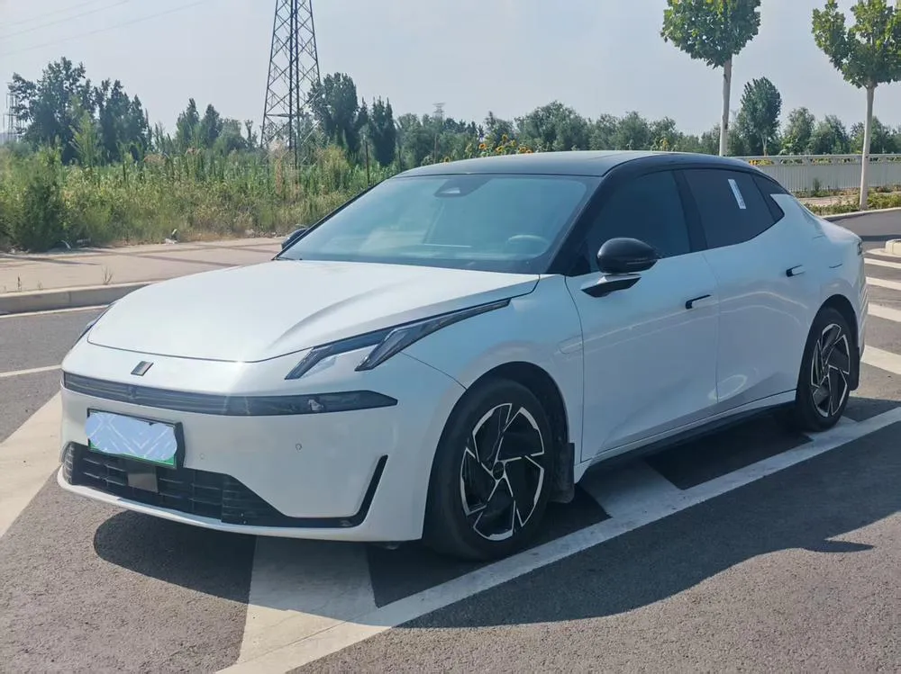 Lynk & Co 07 EM-P, 2024