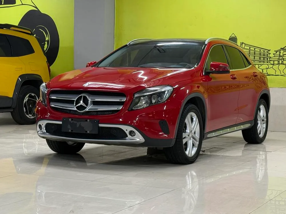 Mercedes-Benz GLA, 2016