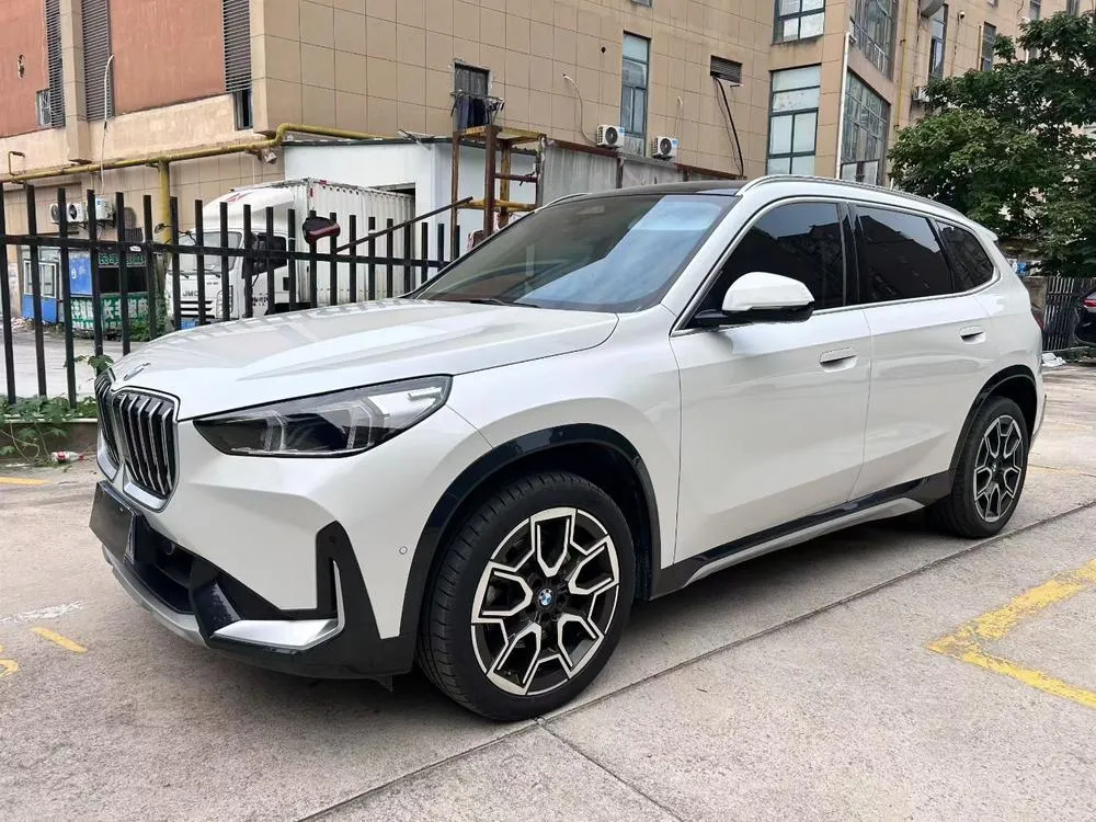 BMW X1 sDrive25Li M Sport, 2023 — фото 1