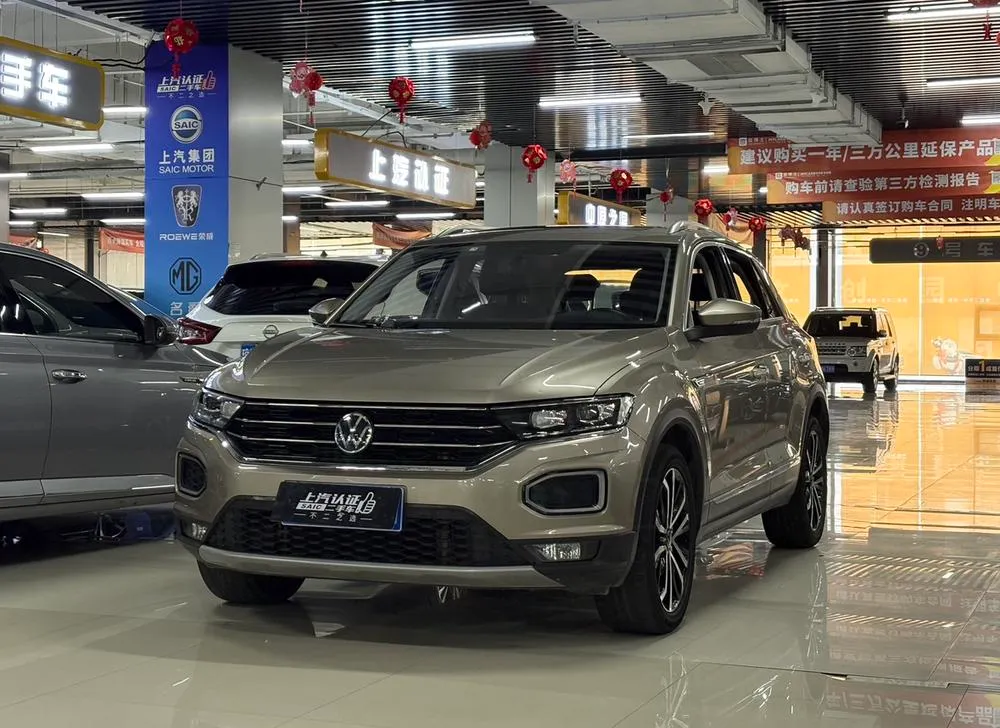 Volkswagen T-Roc, 2022