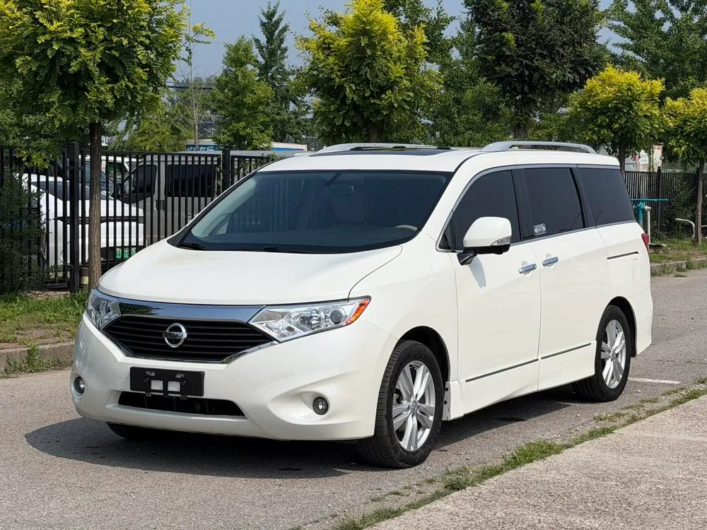 Nissan Quest, 2015