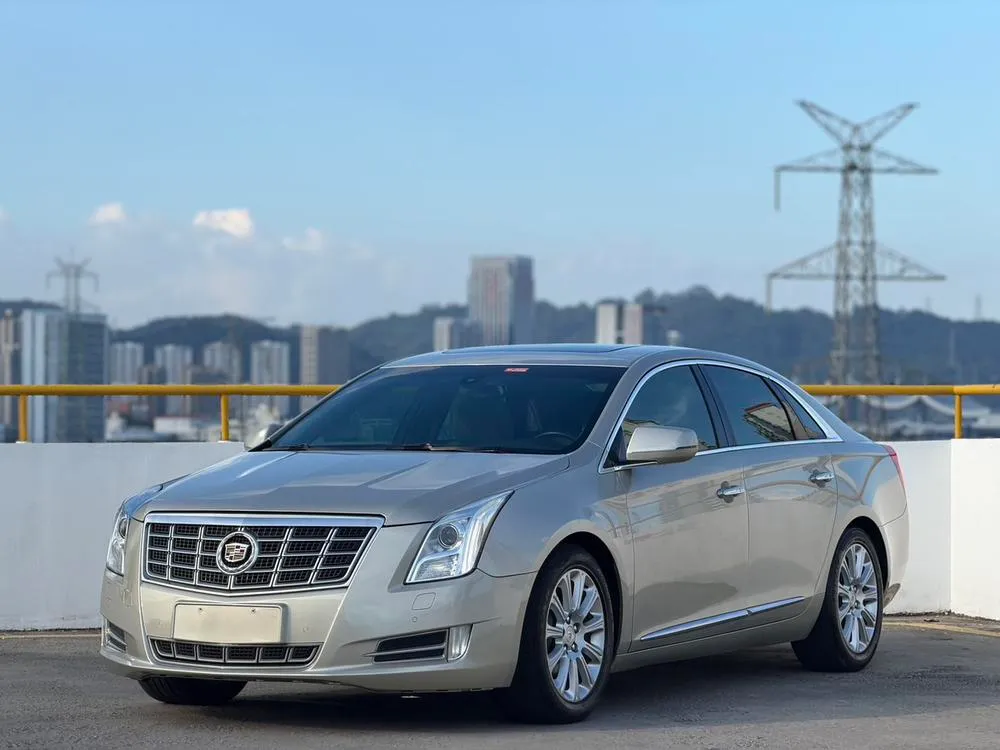 Cadillac XTS, 2014