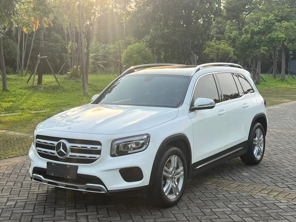 Mercedes-Benz GLB, 2023