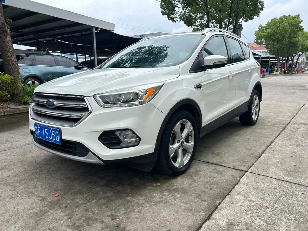 Ford Kuga, 2017