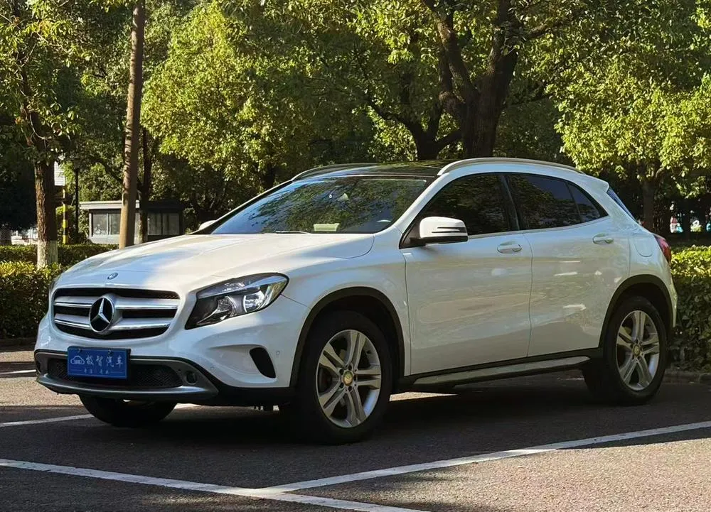 Mercedes-Benz GLA, 2016