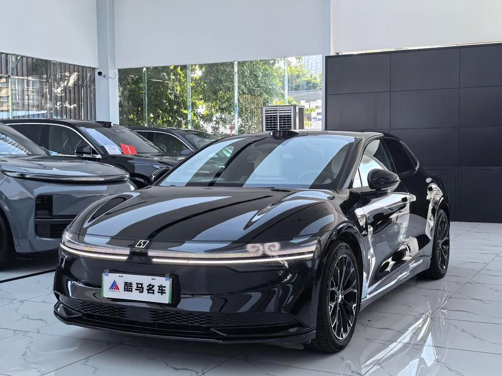 Zeekr 007 Long Range RWD Smart Drive Edition 100kWh, 2025 — фото 1
