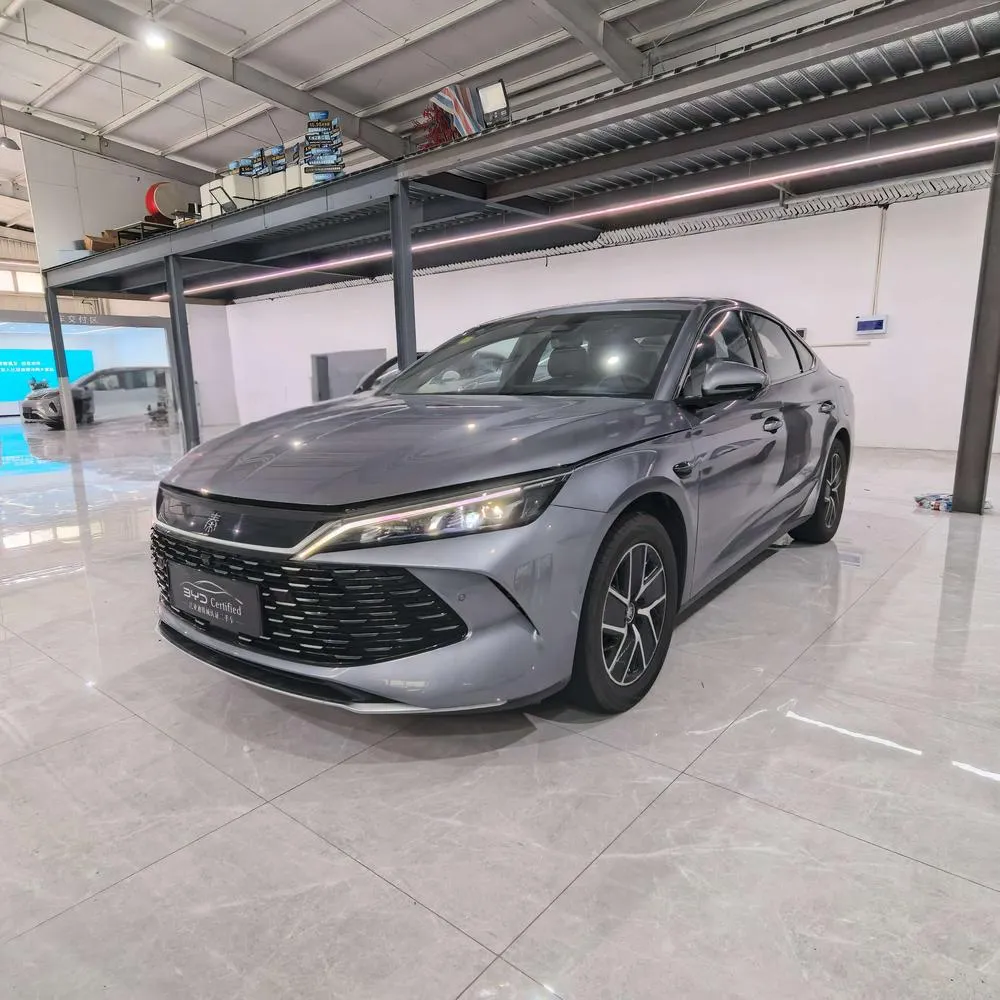 BYD Qin L DM Smart Drive Edition DM-i 120KM Version, 2025 — фото 1