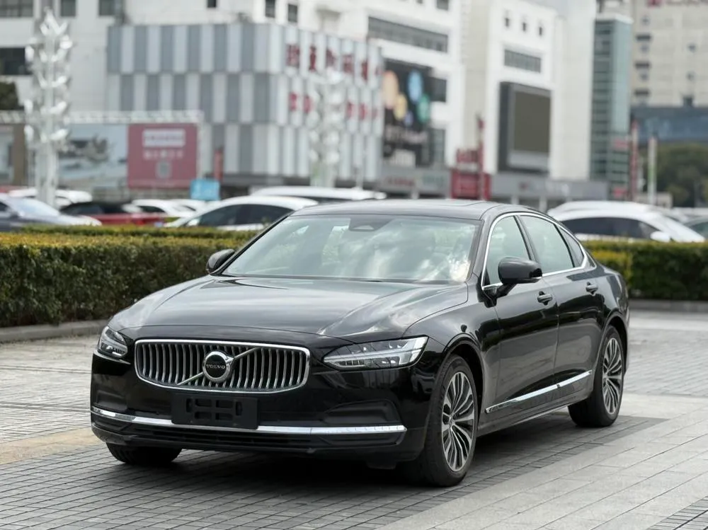 Volvo S90, 2025