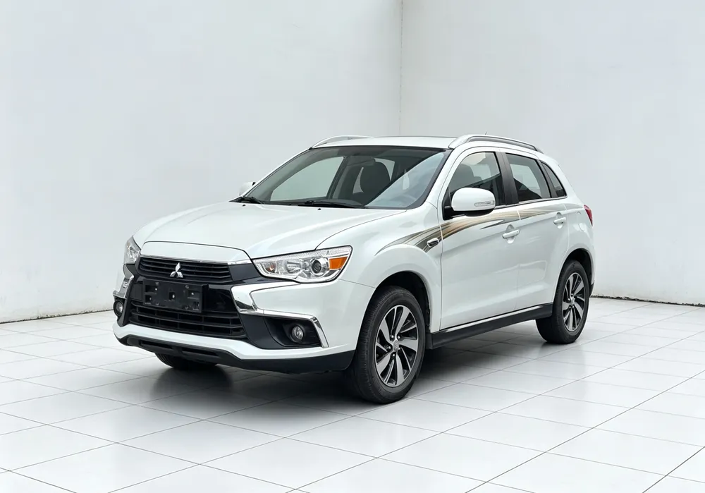 Mitsubishi ASX 2.0L CVT 2WD Navigator Edition, 2016 — фото 1