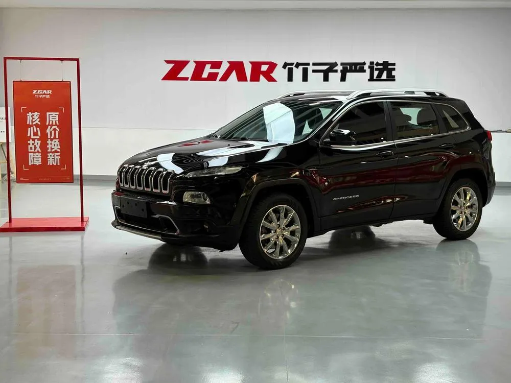 Jeep Cherokee 2.4L Edition, 2016 — фото 1