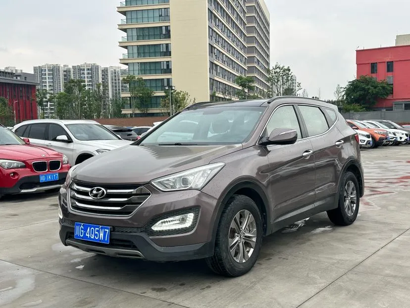 Hyundai Santa Fe 2.4L Auto 2WD Comfort Version, 2013 — фото 1