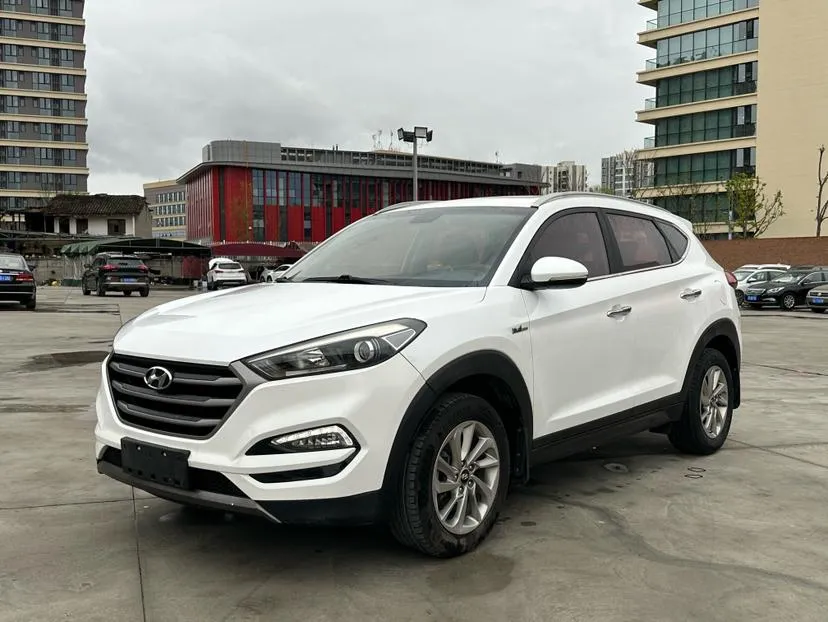 Hyundai Tucson, 2015