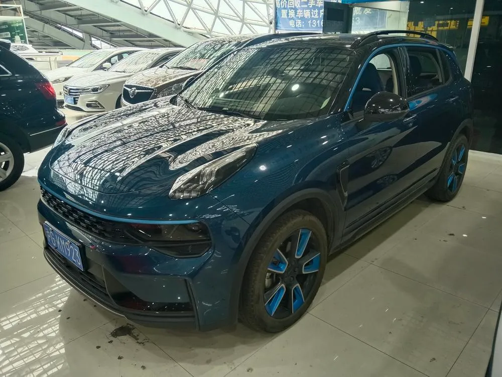 Lynk & Co 01, 2021