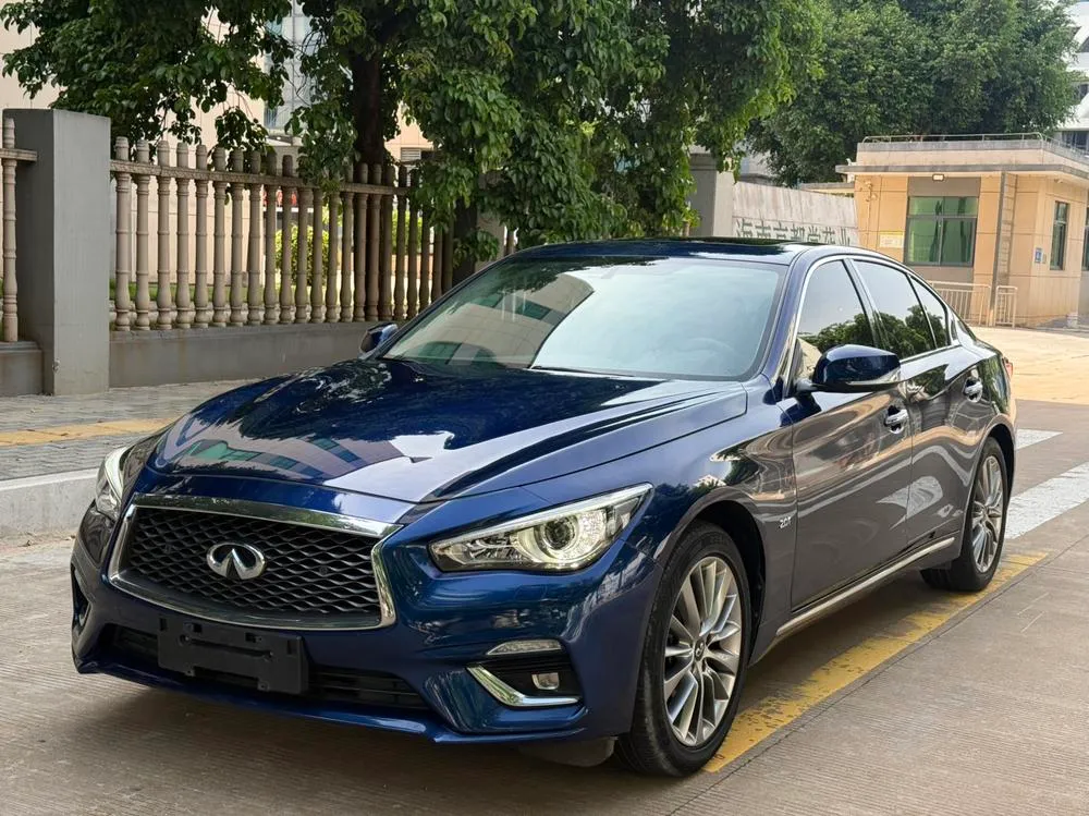 Infiniti Q50L, 2018
