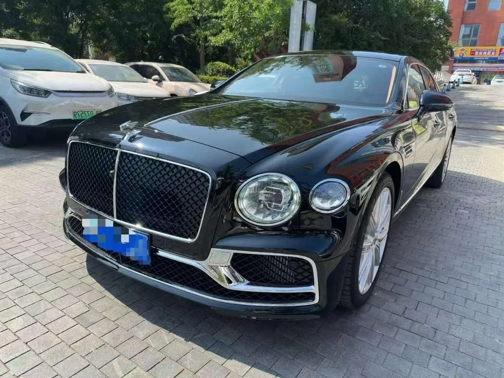 Bentley Flying Spur, 2024