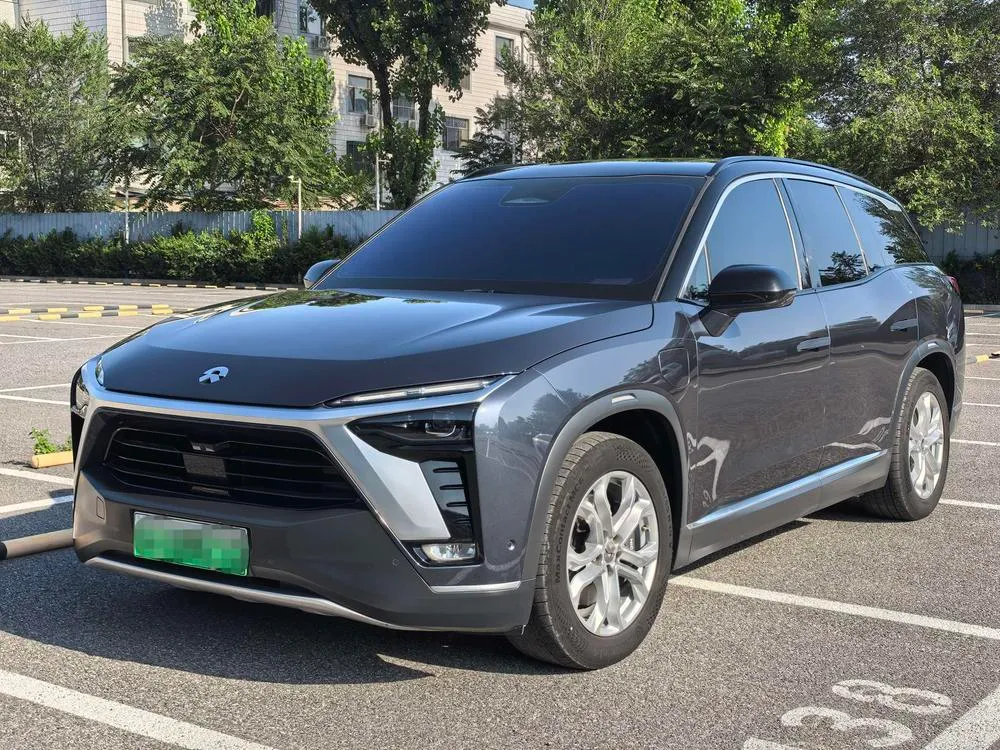 NIO ES8, 2022
