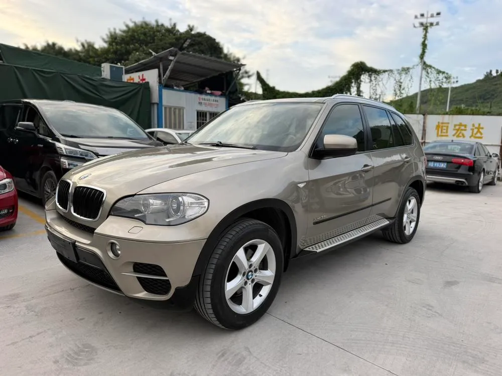 BMW X5 (Import), 2011