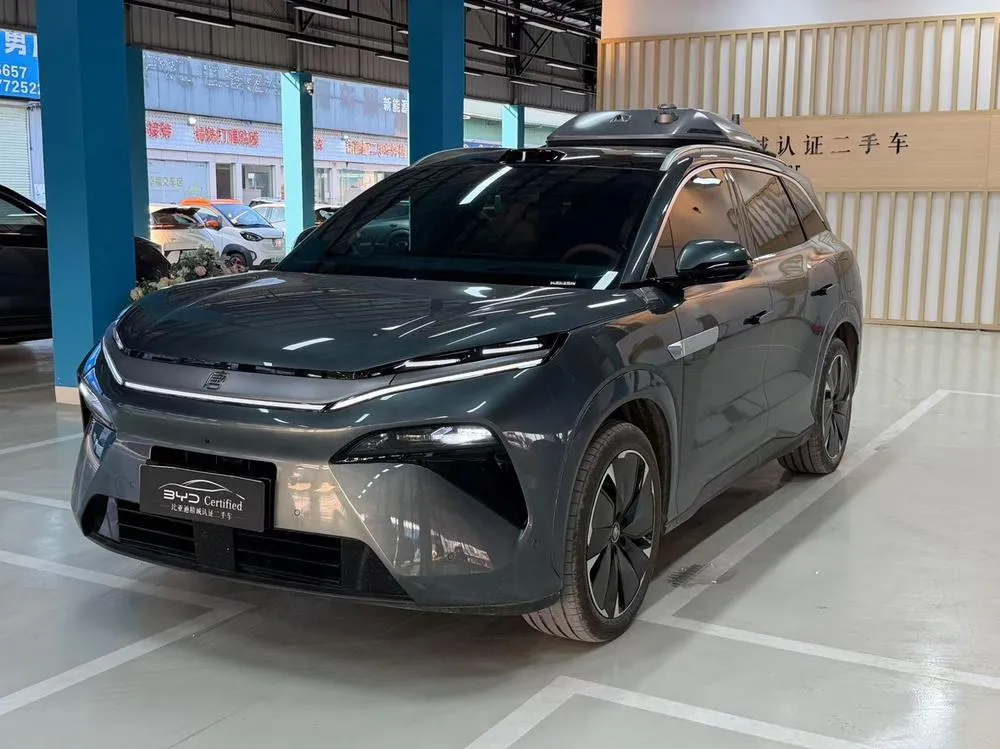 BYD Tang L DM, 2025