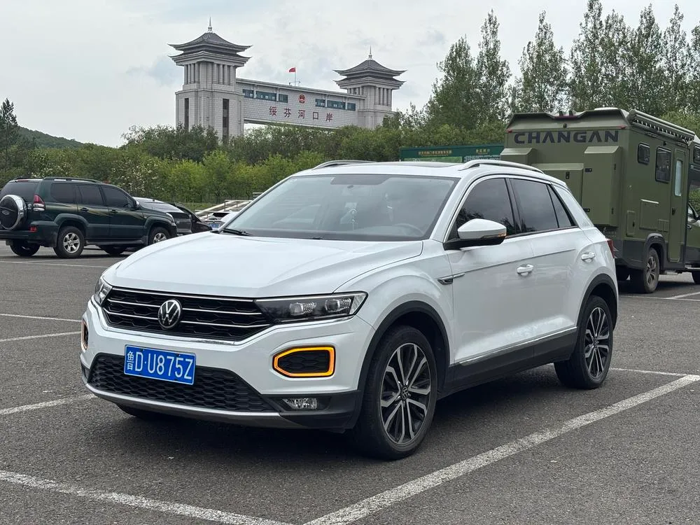 Volkswagen T-Roc, 2021