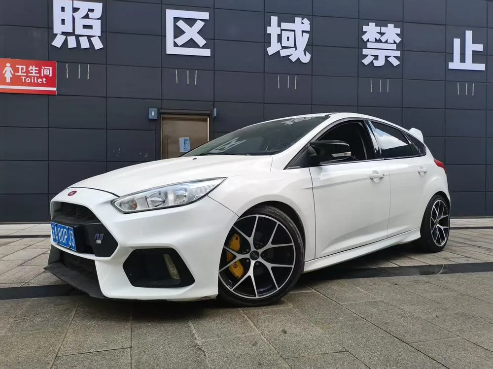 Ford Focus, 2015