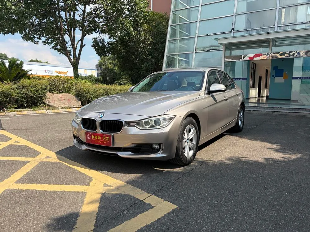 BMW 3-Series (Import) 320i Fashion Version, 2013 — фото 1