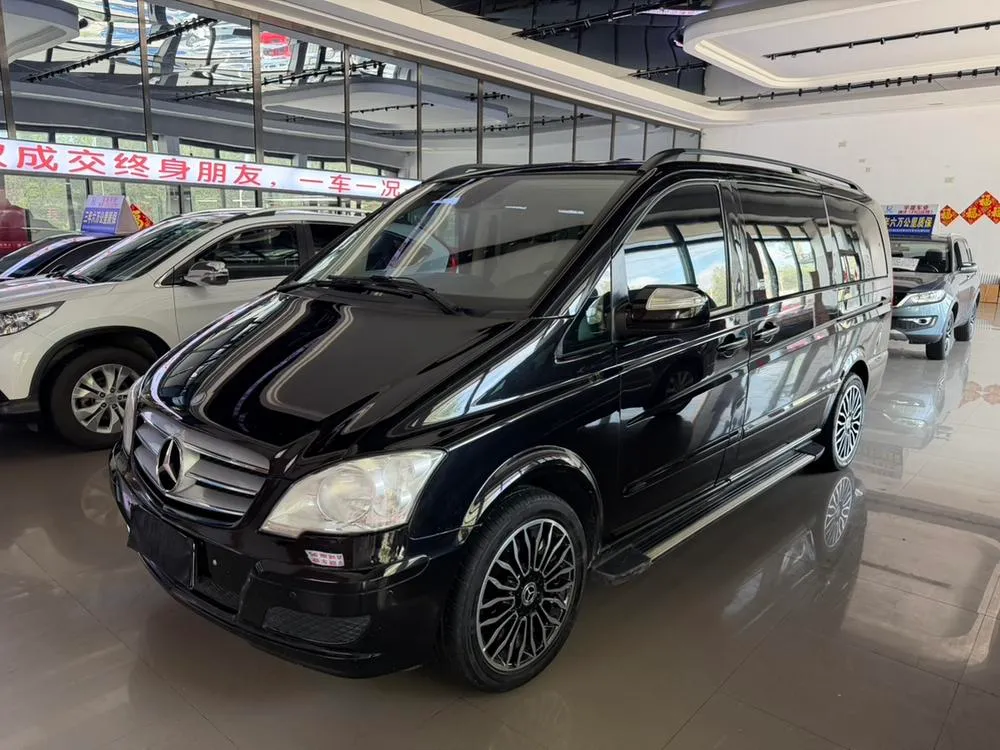 Mercedes-Benz Viano, 2011
