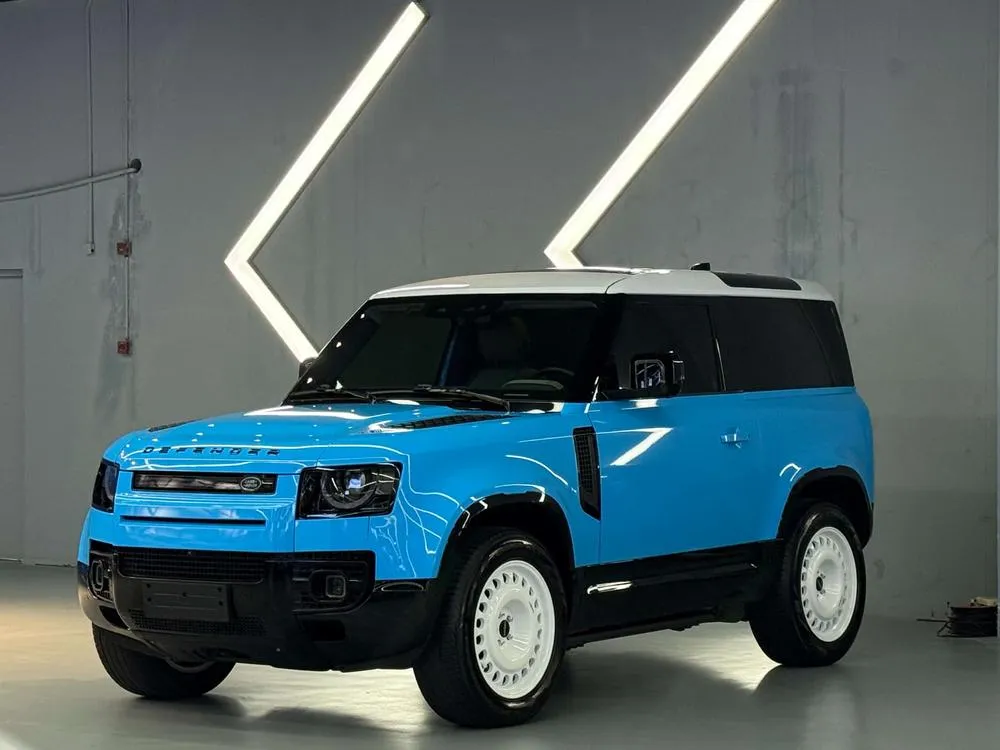 Land Rover Defender, 2022
