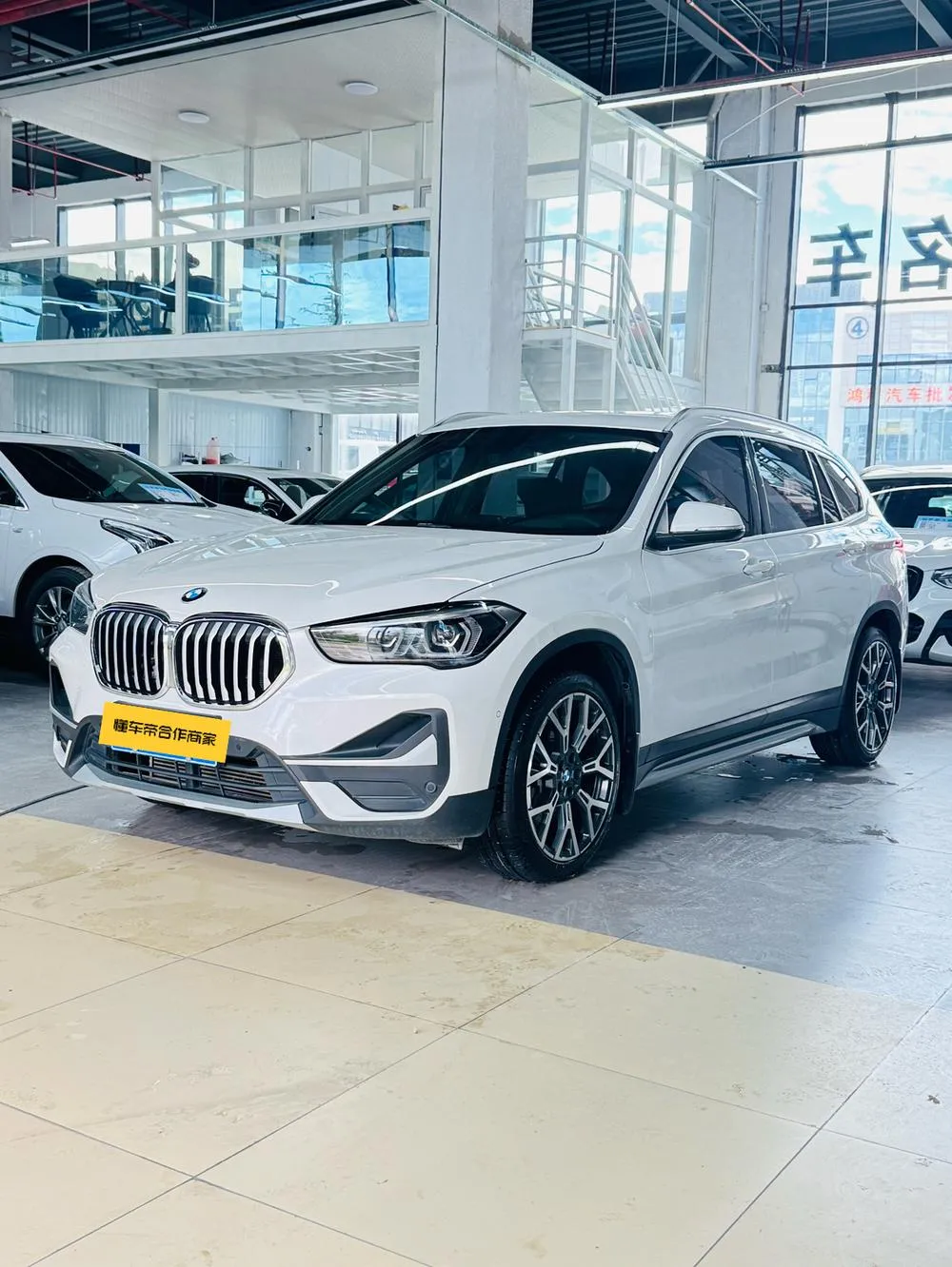 BMW X1 xDrive25Li Prestige Version, 2020 — фото 1