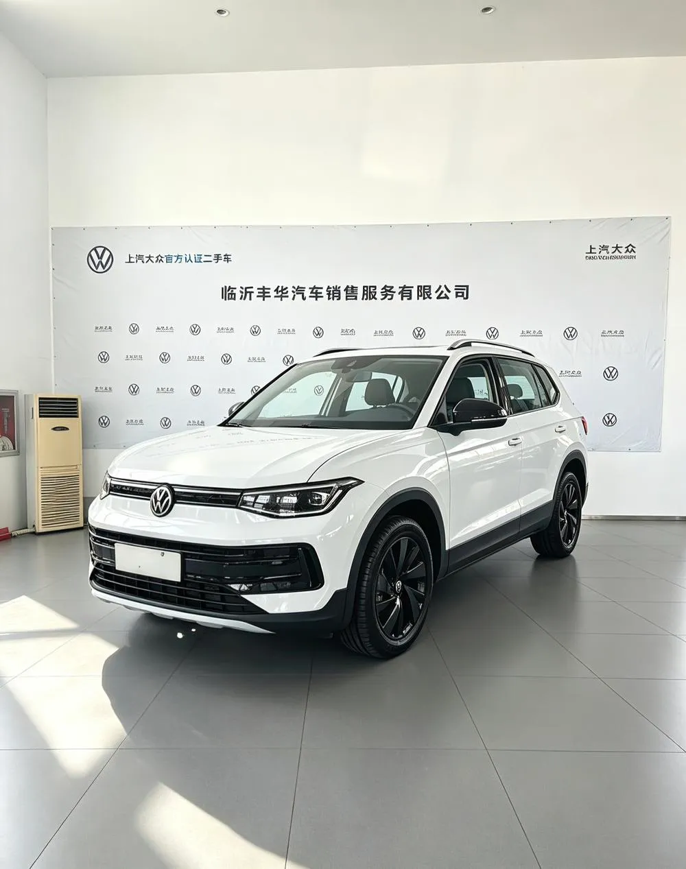 Volkswagen Tharu Sharp 300TSI Sharp Edition, 2025 — фото 1