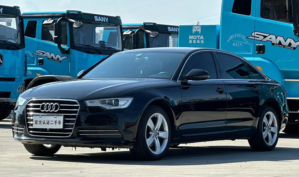 Audi A6L TFSI Comfort Version, 2014 — фото 1