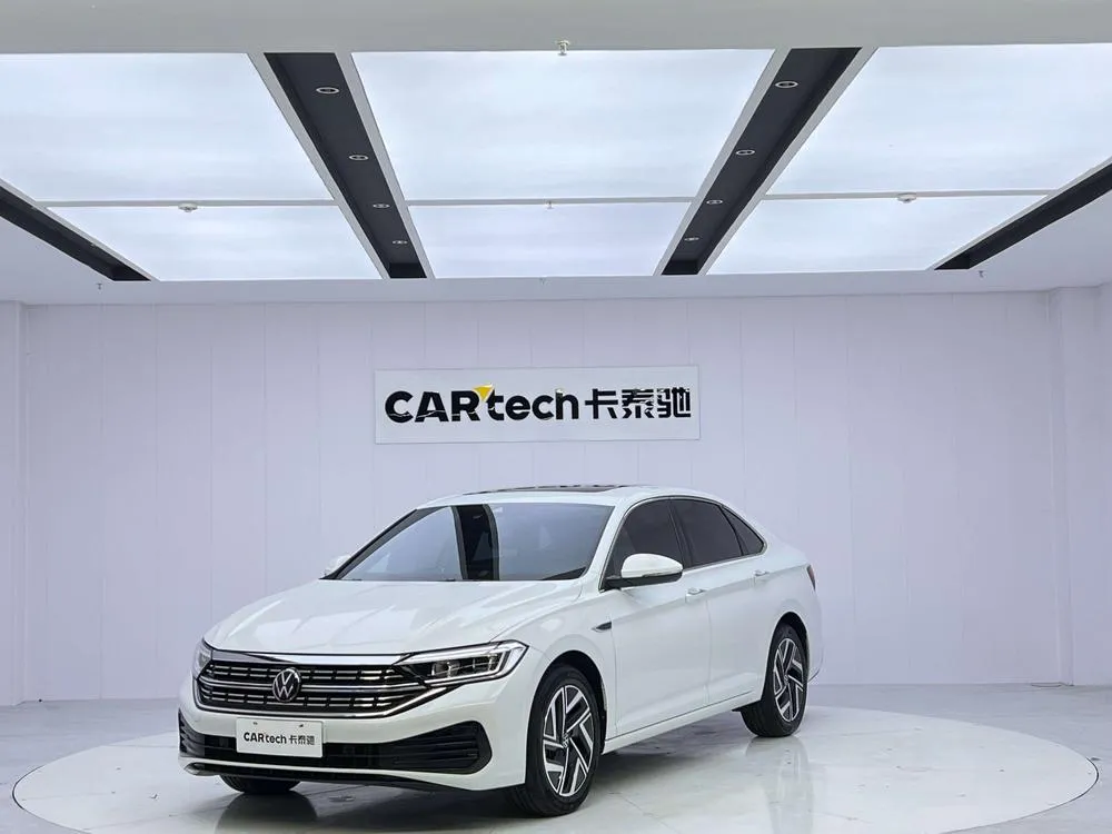 Volkswagen Sagitar 300TSI DSG Edition, 2023 — фото 1