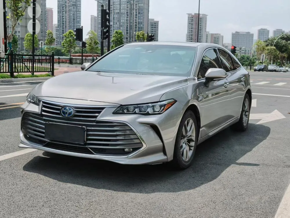 Toyota Avalon Dual Engine 2.5L Luxury Edition CN6, 2019 — фото 1