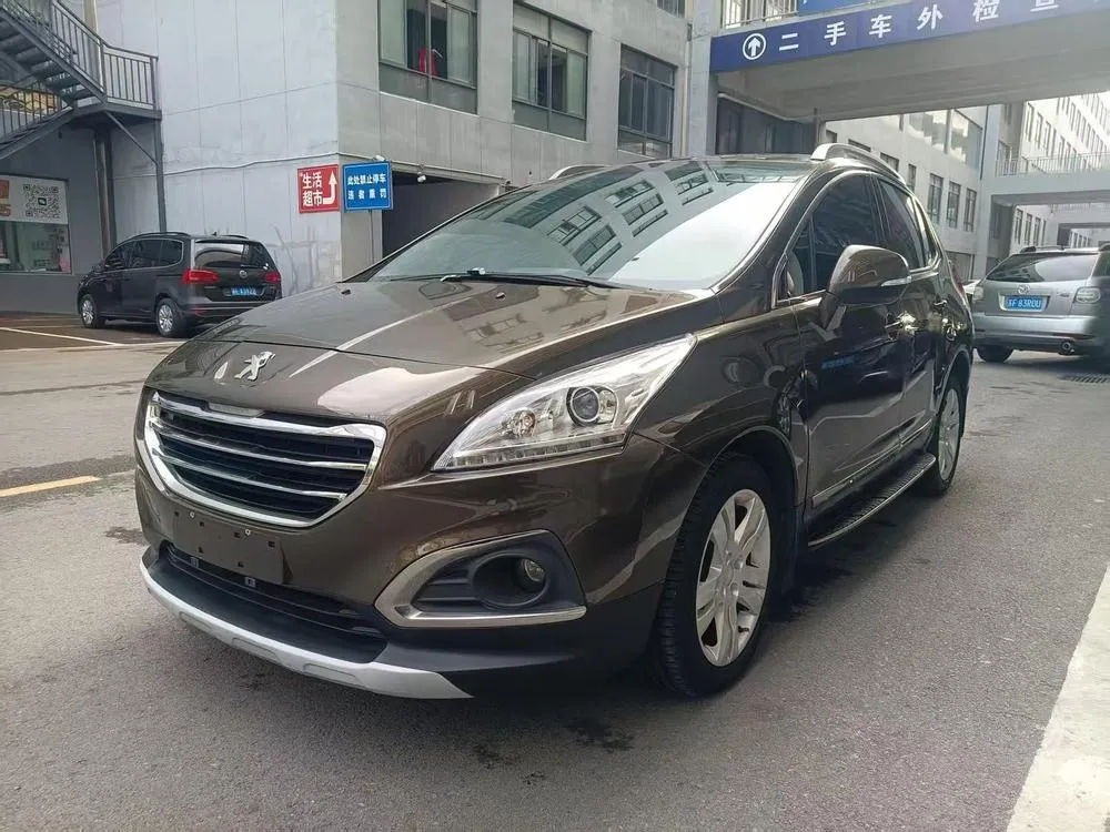 Peugeot 3008 2.0L Auto Classic Edition, 2015 — фото 1