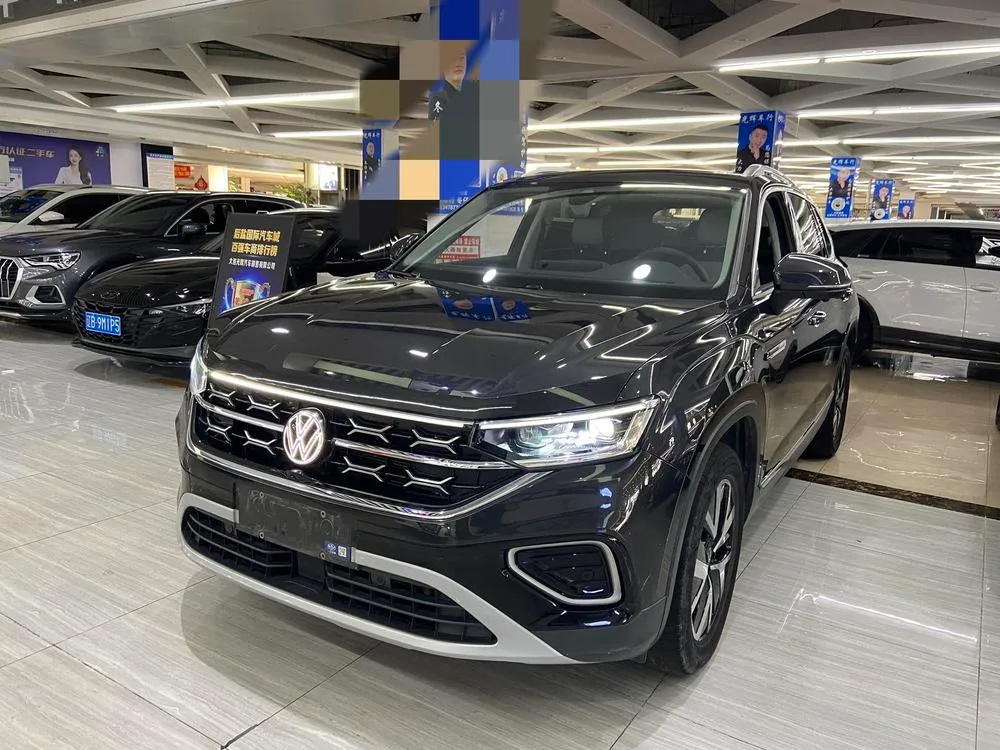 Volkswagen Tayron 280TSI 2WD Luxury Plus Edition, 2023 — фото 1