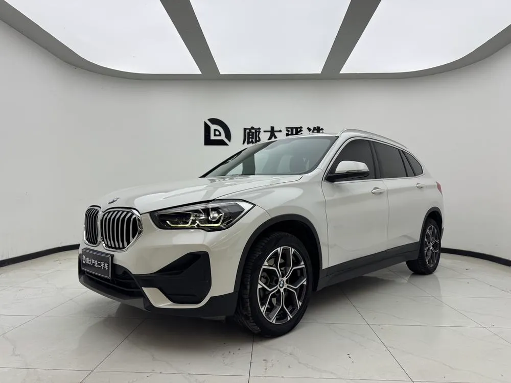 BMW X1 sDrive25Li Leading Version, 2021 — фото 1