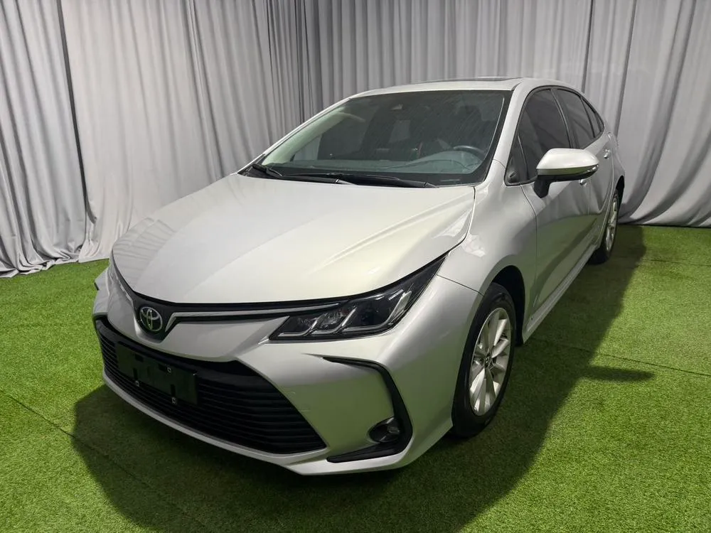 Toyota Corolla 1.2T S-CVT Elite PLUS Edition, 2021 — фото 1