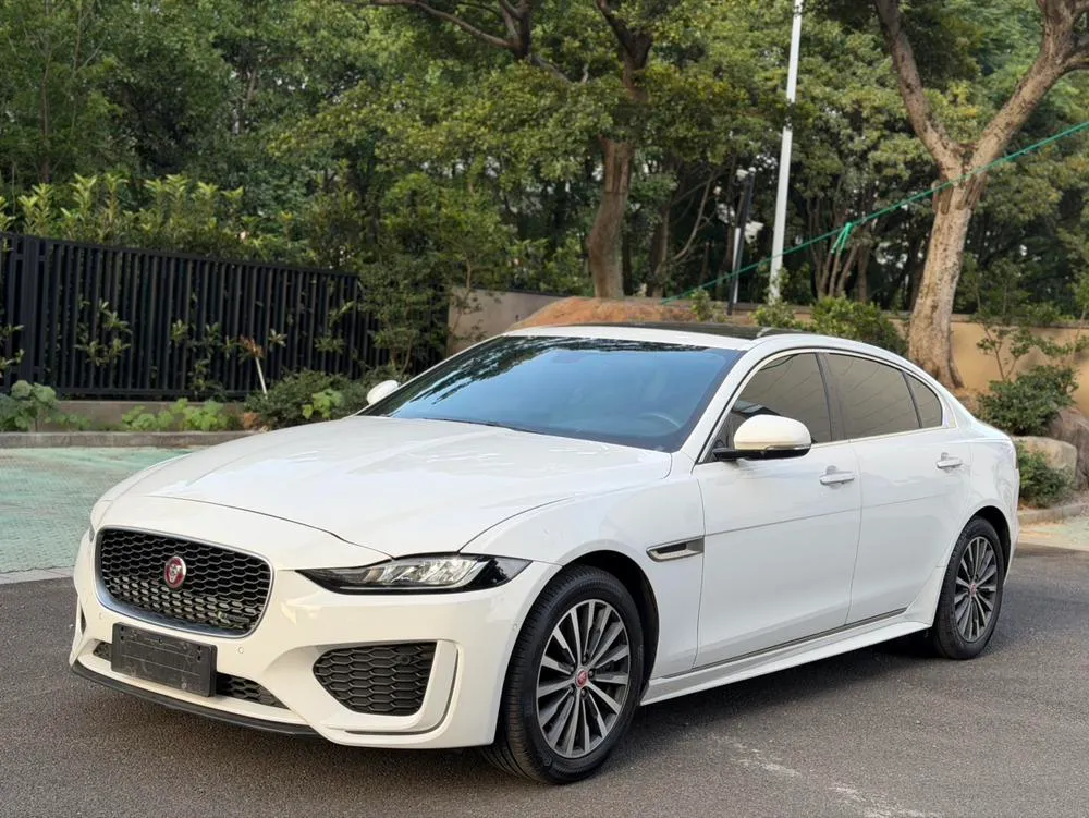 Jaguar XEL 2.0T 200PS R-DYNAMIC Sport Edition, 2022 — фото 1