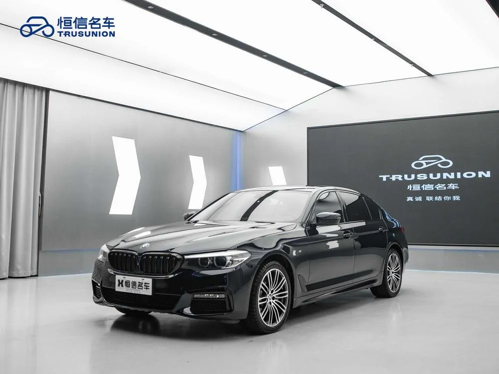 BMW 5-Series, 2019